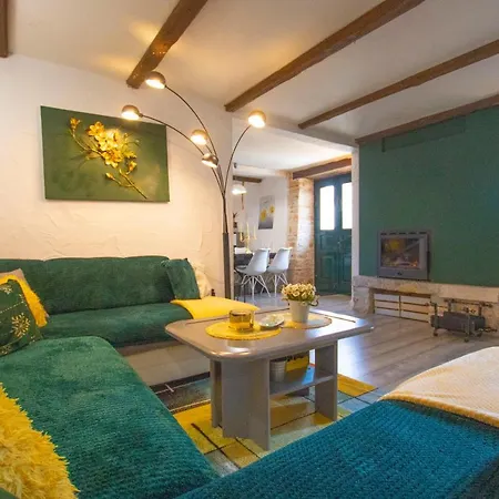 Rustica Tatil Evi *