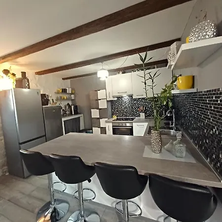 Tatil Evi Rustica Stifanići