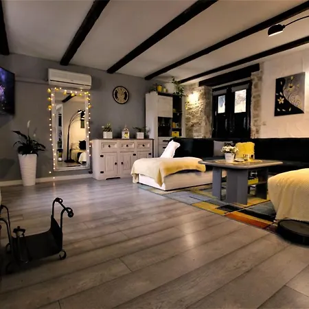 Rustica * Stifanići
